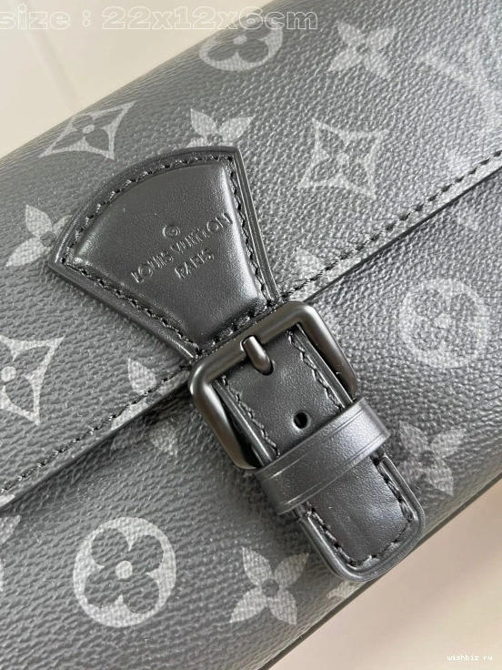 WIS LOUIS Wallet Wearable Montsouris VUITTON 1122